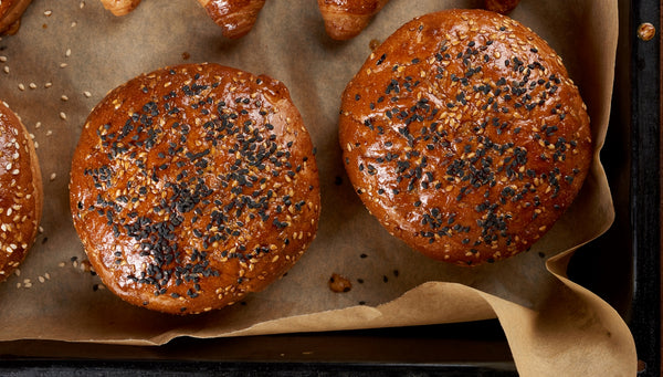 PAIN BUNS MAISON AUX GRAINES DE PAVOT ET SESAME