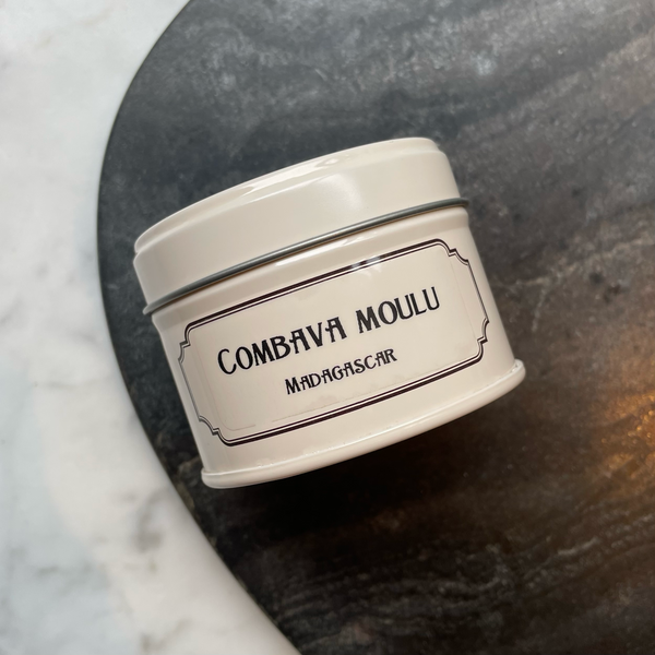 Zeste de Combava moulu